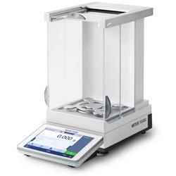 Mettler Toledo XPR504SDR/A Analytical Balance with SmartPan and Draft Shield Legal for Trade 101 g x 0.1 mg and 510 x 1 mg - 30315752
